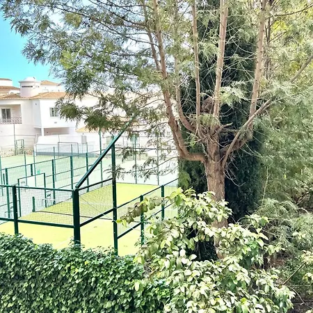 Da Rocha, Rosa, T1, Piscinas, Parqueamento E Internet By Ig * Portimão