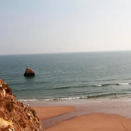 Διαμέρισμα Da Rocha, Rosa, T1, Piscinas, Parqueamento E Internet By Ig Portimão