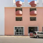 Da Rocha, Rosa, T1, Piscinas, Parqueamento E Internet By Ig Appartamento *